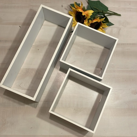 Floating White Wood Wall Cubes Set of 3 - Picture 1 of 10
